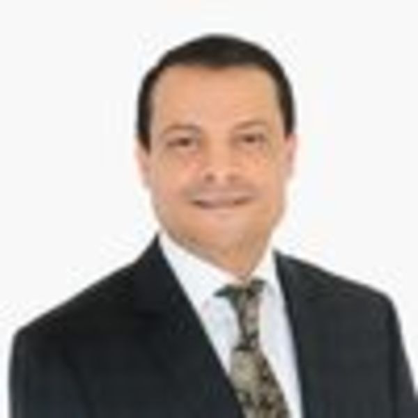 Dr Hossam Elzeiny